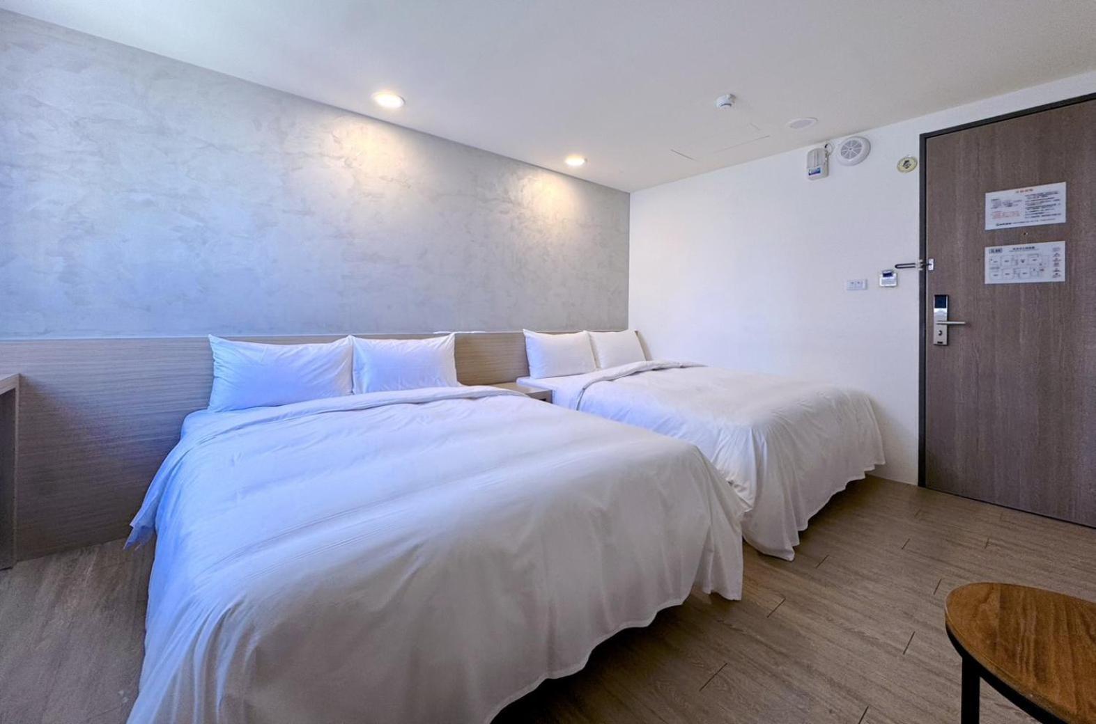 P Inn Tainan Exterior photo