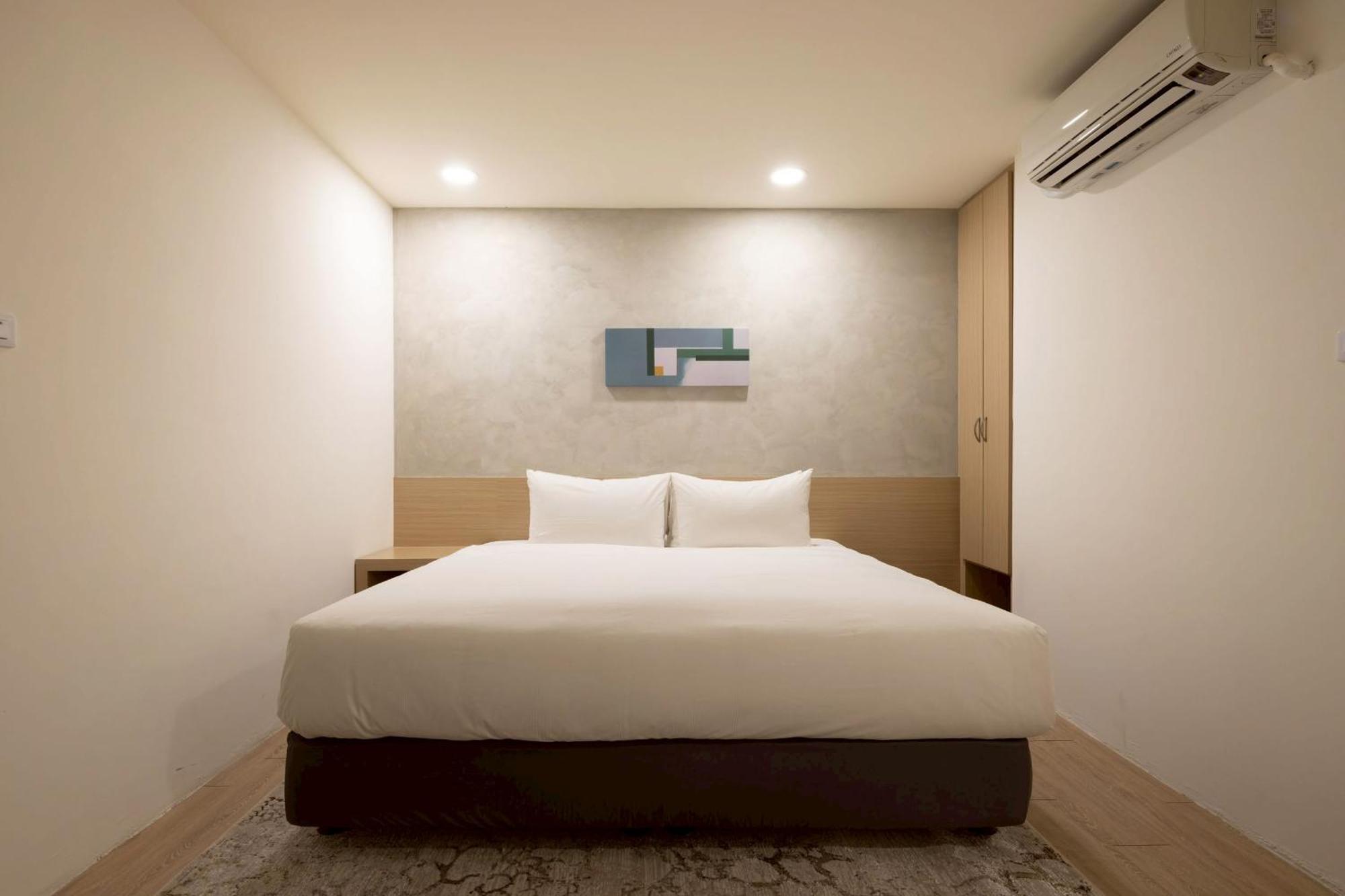 P Inn Tainan Exterior photo